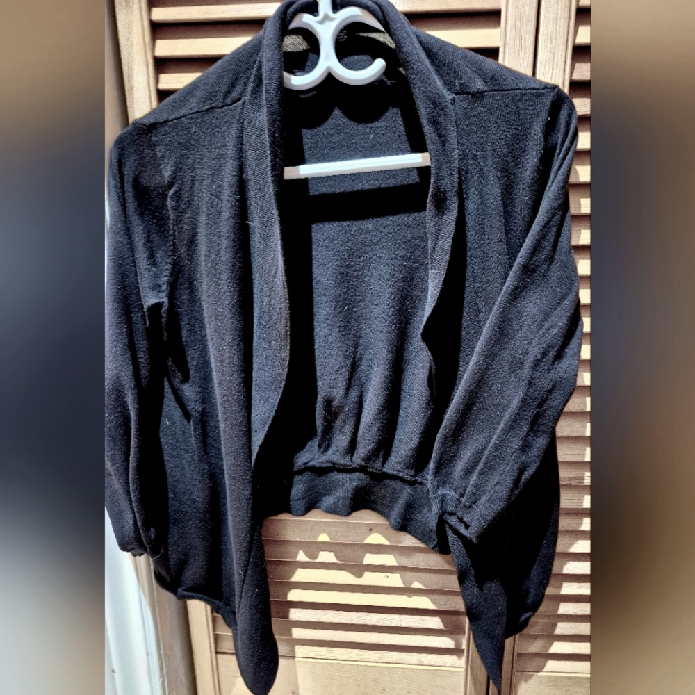 Jacob Short Cardigan